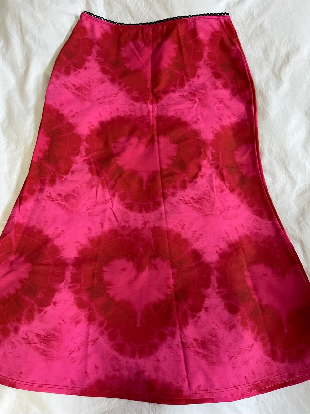Omighty pink red heart tie dye midi skirt - Picture 5 of 6